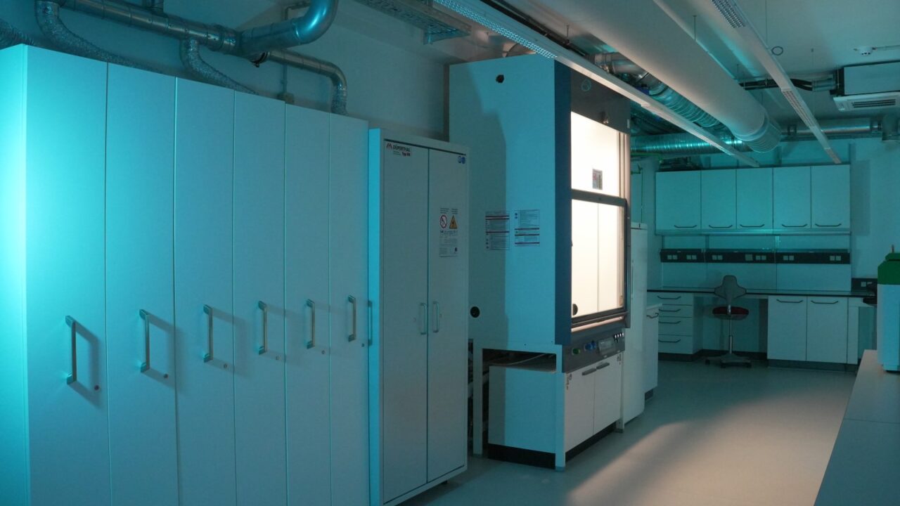 Modern R&D laboratory designed for Systasy