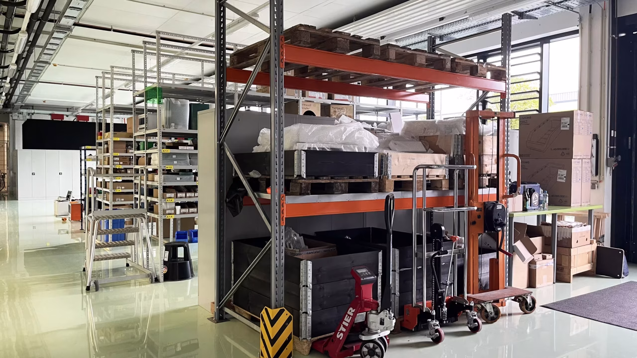 Scalable biotech laboratory for Sepiatech